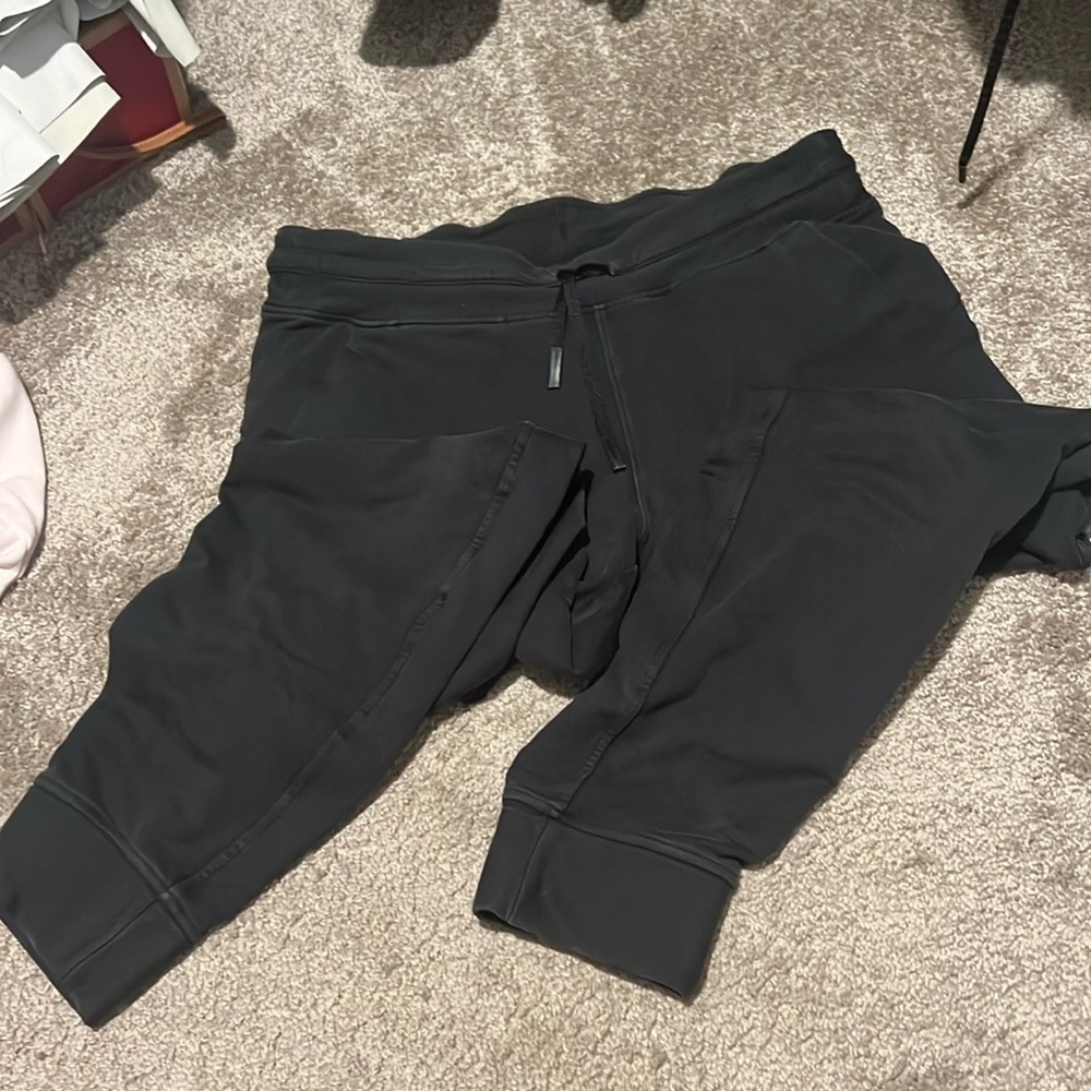 Lululemon joggers
